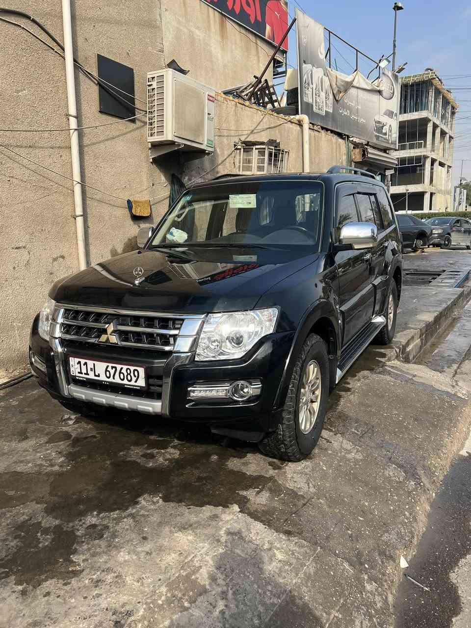 باجيرو 2022 بغداد باسمي بيه بس صبغ. 3قطع. جديده ماشيه 80الف. للبيع لاتصال *********** بيع فقط. السعر 22الف
