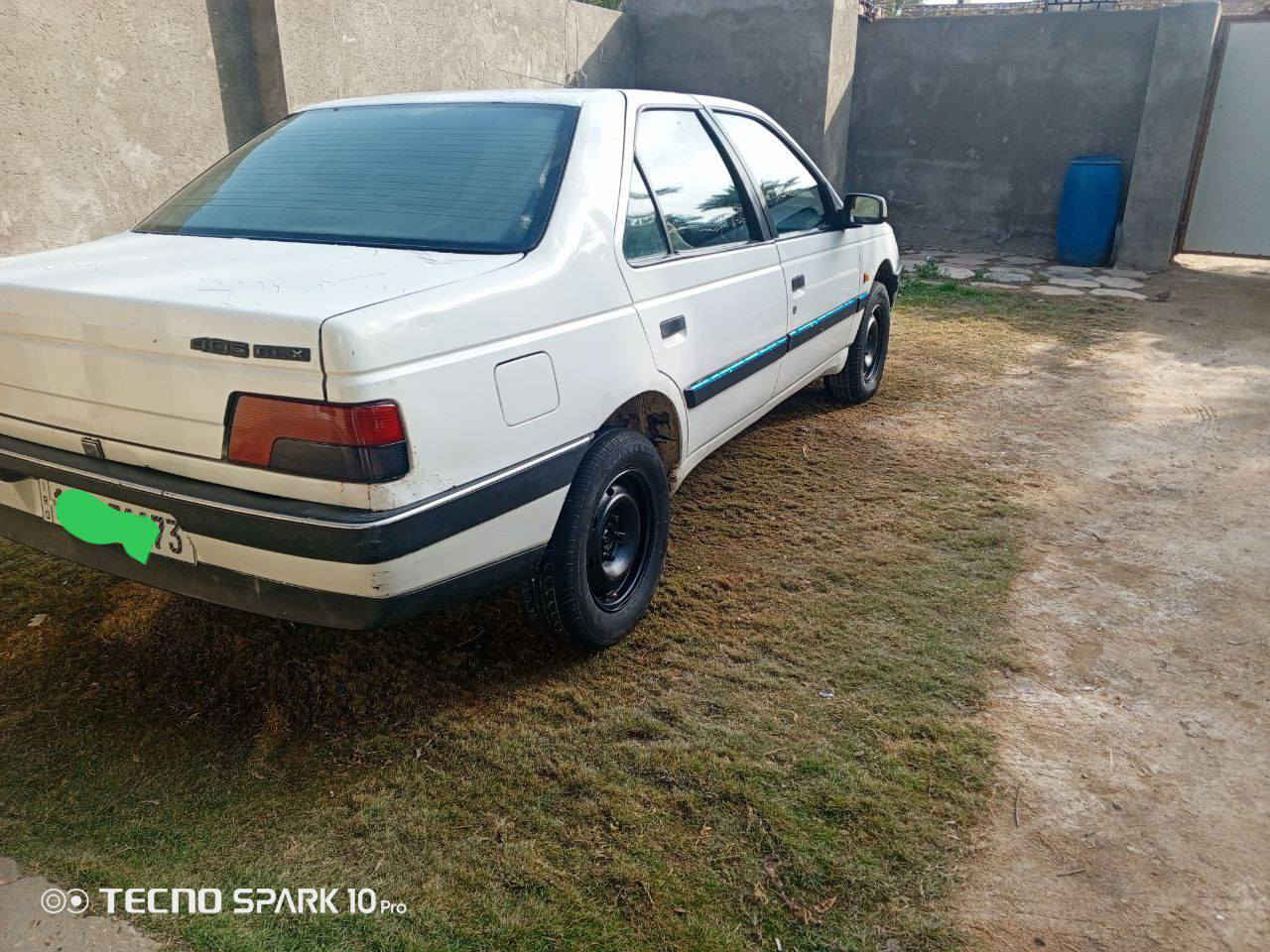 سلام عليكم
عندي بيجو 405 للبيع 
موديل 2010
رقم قادسيه انكليزي 
سنوية مجدده ل2030 
مكينه وكير فرنسي مكفولات 
حداديه كفاله 
كهربائيات شغاله وجاهزه 
تبريد شغال 
تخم تاير جديد 
سعر $36 وبيها مجال 
الاستفسار الاتصال على الرقم الاتي 
*********** 
مكاني النجف الاشرف قضاء المشخاب
