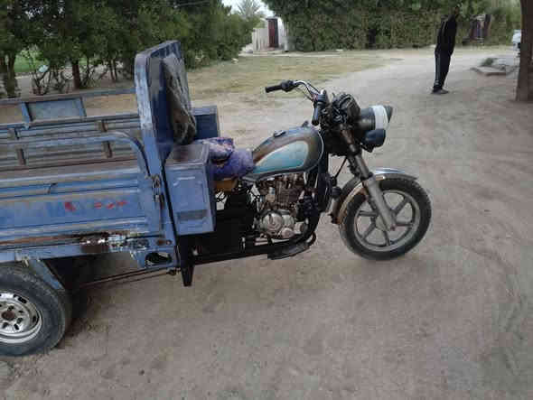 سلام عليكم ستوتة للبيع كلك  موديل 2018. سعر 750 مكان بغداد محمودية الاتصال ***********
