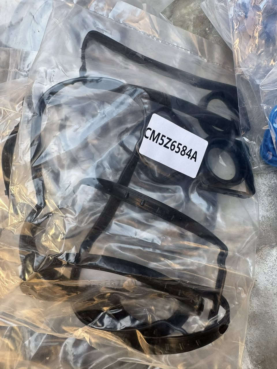 السلام عليكم
اذان محرك ايكو
اذان محرك v6 v8
صدر امامي موديل ١٥ وانت صاعد مع الخلفي
لاستيك قبق ولفات v6 وايكو
دبة ماء موديل ١٥ وفوك
حساس ويل امامي وخلفي كل الموديلات
توصيل موجود *********** مهندس سيف
