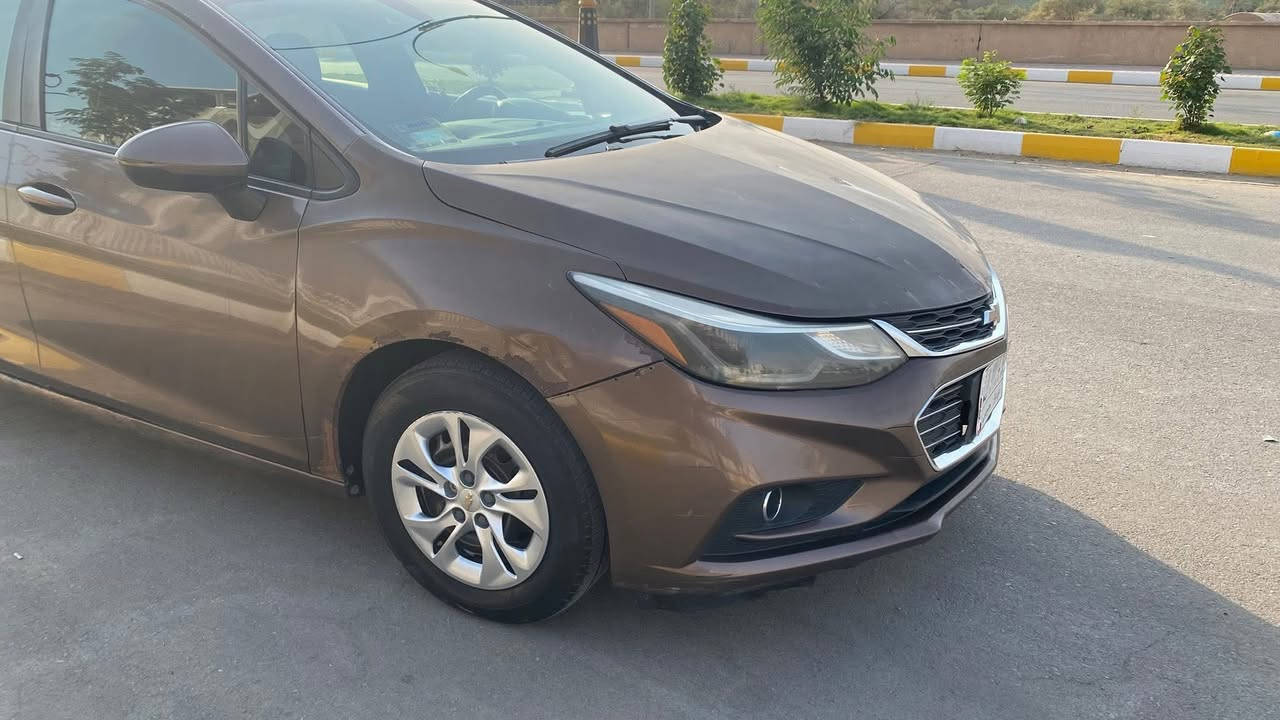 السلام عليكم
شوفرلية كروز موديل 2019 
رقم ذي قار بأسمي تحويل ثاني يوم 
ماشيه 100 الف كيلو 
وارد امريكي حادث بنيد وجاملغ ايربالك ستيرن طاك فقط 
كير ومحرك وحداديه وتخم تاير كله على ايدي وجديد 
سعرها90 وبي مجال ***********
