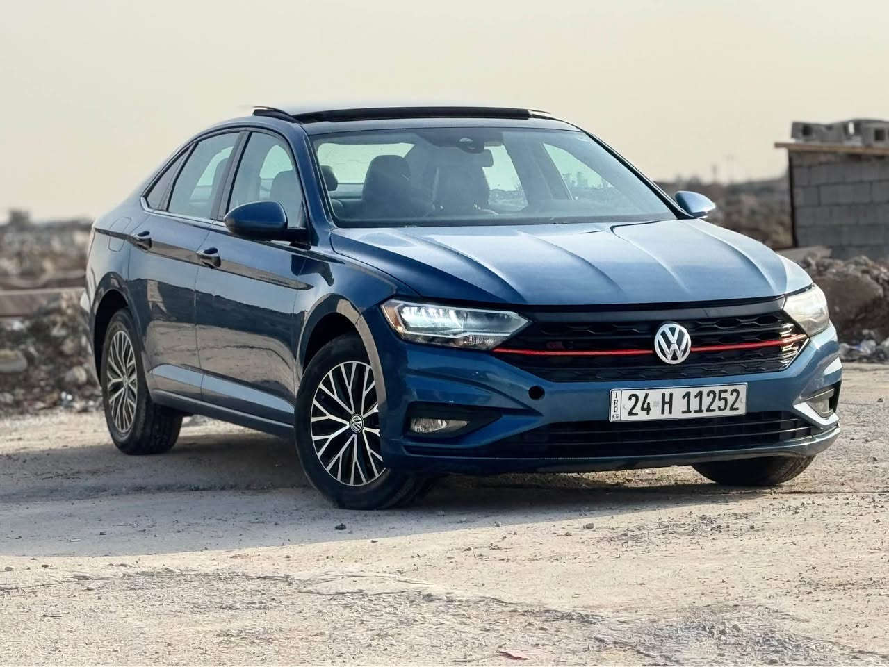 فۆلکسواگن جیتە مۆدیل ٢٠٢١ 
فول مواسفات R Line 
پانۆراما کوشین جلدو هیتەر 
کوشین کارەبا فول …هتد 
٨٣ هەزار کیلۆمەتر رۆشتیە 
دوو پارچە بۆیاخ 
بۆنیت چاملخ داخلی زۆرکەمە تەنها بەدەنەیە بەبئ شانسی 
ئیرباگ سوکان و شان سیستەمە  
رەقەم شانسیم داناوە حادیسەی خەفیفە 
هەمووگیانی بەشەرت لەدەحامی لۆ دەحامی 
گیرومەکینەو تەقەو رەقە هەمووگیانی بەشەرت 
سەنەوی تازەیە تا ٢٠٢٧ 
تحویل و وەکالە بەشەرت 
لەهەولێرە سەیارەکە 
ژمارە مۆبایل :*********** 
ڤایبەرو واتس ئاپم هەیە
نرخی :١٤٣ وەرەقە مەجالیکی برایانە 
تکایە موشتەری نی بیزارم مەکە 

فولكس واكن جيتة 
موديل ٢٠٢١ 
فول فول مواصفات 
سيارة حلوة ماشاءالله 
٢ قطحة صبغ بونيد جاملغ 
ايرباك ستيرن و بردات سيستم 
مابي شاسي شرت 
ماشي ٨٣ كم ماشي 
رقم سنوية كل جديد ٢٠٢٧ 
مكان اربيل 
رقم موبايل :*********** 
عندي فايبر واتساب 
سعر :١٤٣ شوية مجال أربيل, العراق
