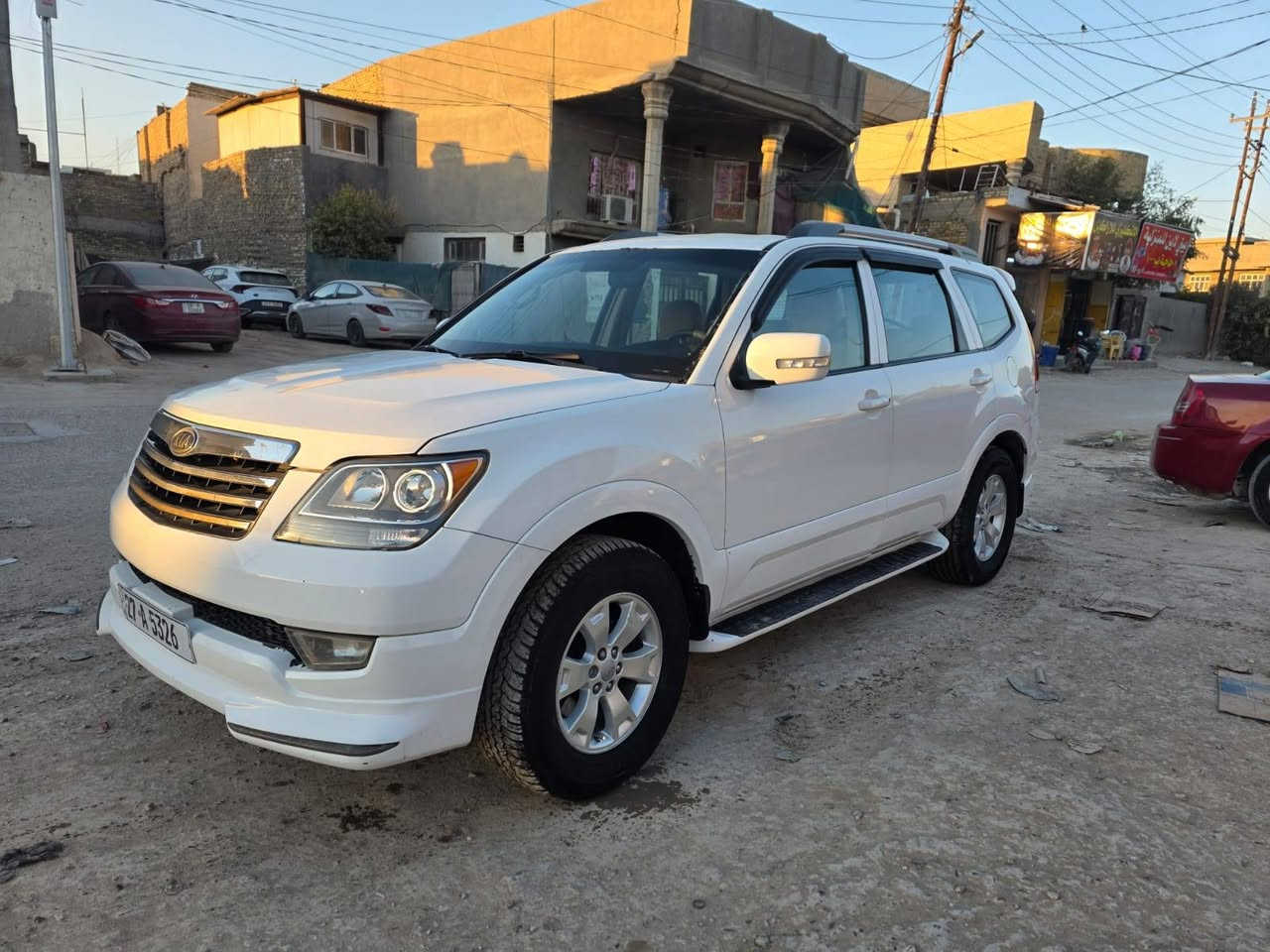 مهافي 2012 خليجية سيارة جديدة وجاهزة من كلشي جديدة بمعنى الكلمة مكفولة من ايه حادث ثلاث قطع صبغ جمالية السعر 99 رقم دولي بأسمي مكان السيارة حلة رقم الهاتف ***********
