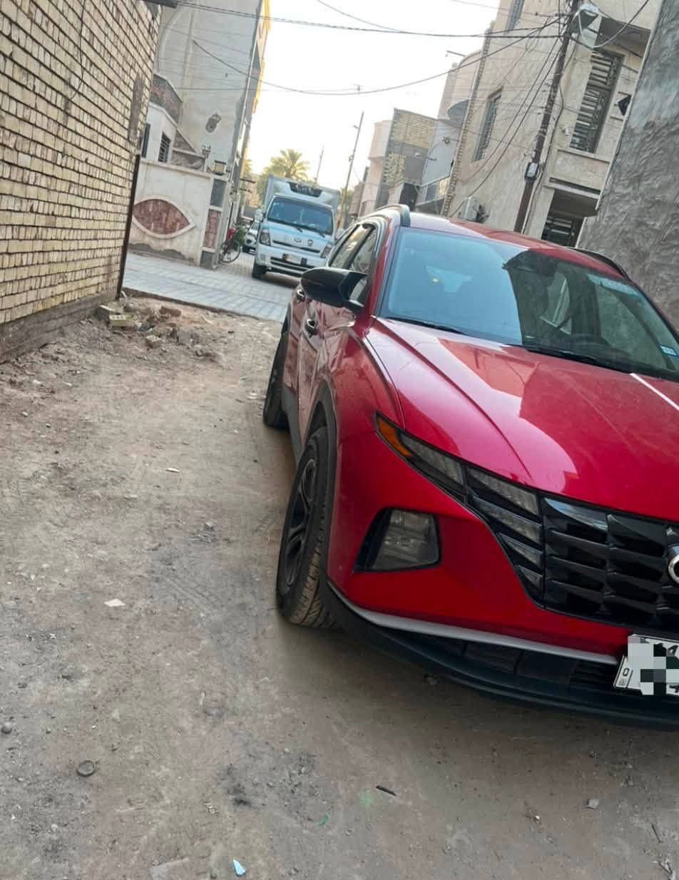 هيونداي
توسان
موديل 2023
محرك 2.5 
4 سلندر 
المواصفات امريكيه 
ماشيه 100،000الف 
ضرار قطعه واحدة ضربه قبق الجنطه
اللوحة بغداد خصوصي 
***********
