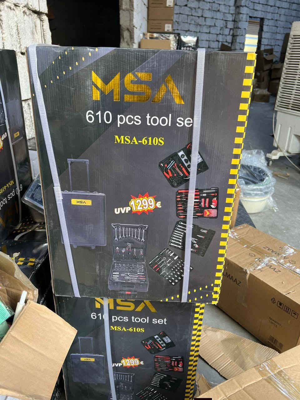 عدة يدوية تحتوي على 610 قطعة كلها اصلية ومطابقة للصور 100٪
السعر 150 وبيها مجال بسيط للشراي 

مكاني النجف الاشرف 

للاتصال على الرقم ***********
