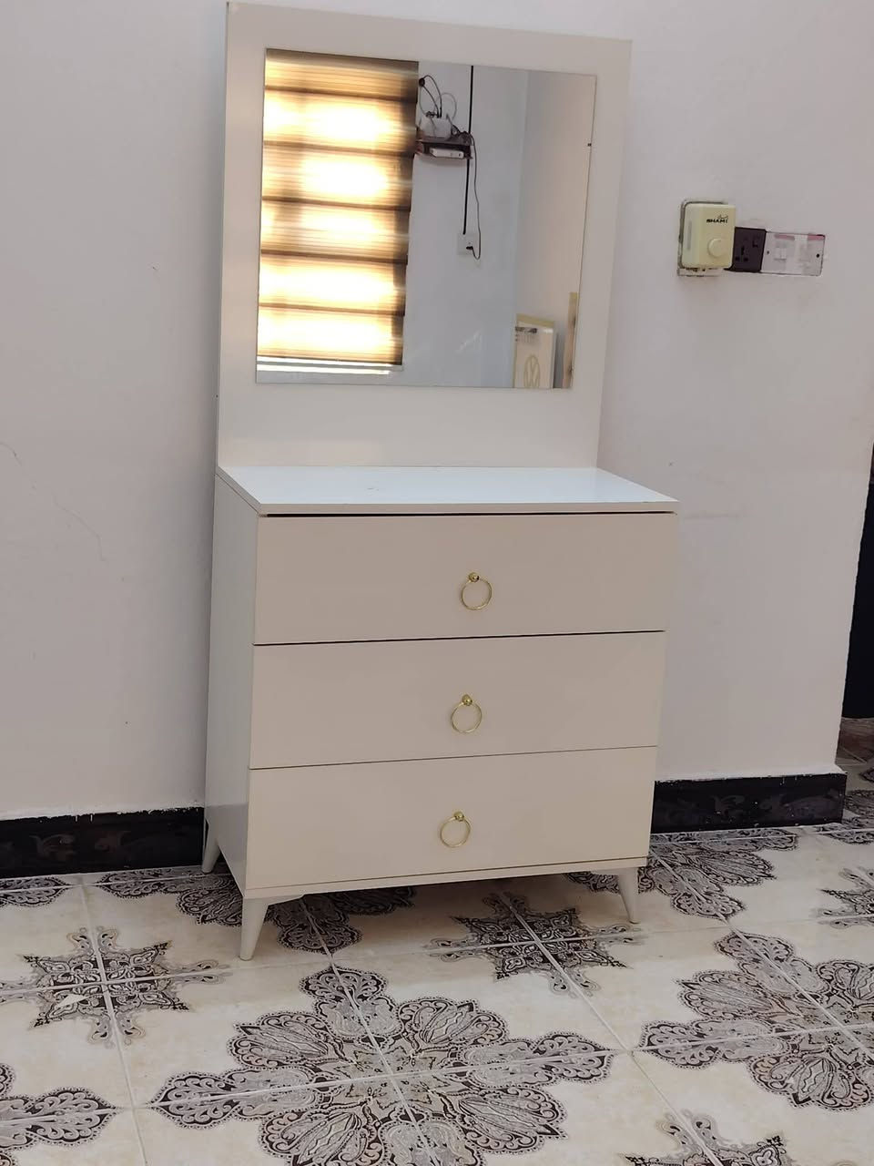 غرفة كلش نضيفة سعر ٤٠٠ عنوان جلولاء واكو توصيل ٥ قطع


**إذا كنت صاحب هذا الإعلان وتريد حذفه لأي سبب، رجاءا أرسل رسالة إلى الدعم الفني**