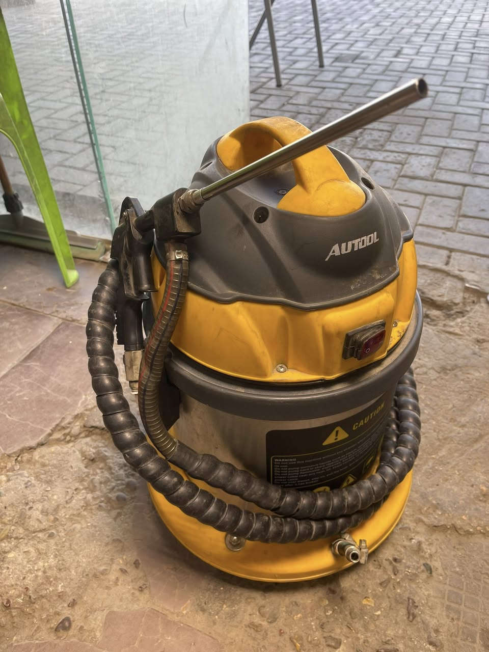 منظفة ولفات المحرك مع 22 كيلو قشور جوز  مستخدمة اقل من 5 مرات السعر300 مع القشور***********
