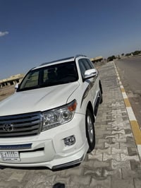 لاندكروز GXR • ٢٠١٣ • بابل شوملي