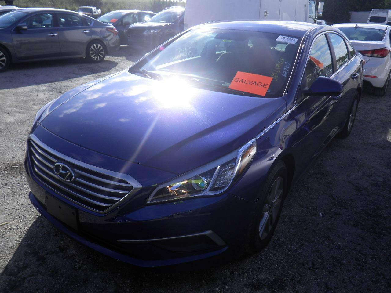 من رخصه الادمن سوناتا موديل 2017 وارد امريكي حادثه الجاملغ الخلفي جهه اليسار مصبوغ  وجارد وبارد بالجاملغ الخلفي جهه اليمين كما موضح بالصور مع صور حادث امريكا السعر 117 للاتصال *********** مكانه كربلاء
