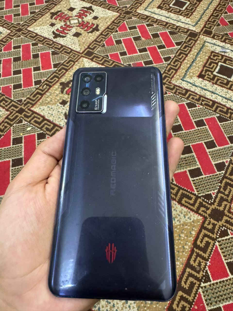 السلام عليكم
جهاز 6R للبيع جاز كارتون موجود ومال جناي سعره بس 150 الف نظافه 90% 
رقم واتساب فقط ***********
