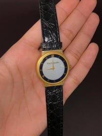 Guy Laroche • كوارتز سويسري • طلاء ذهب