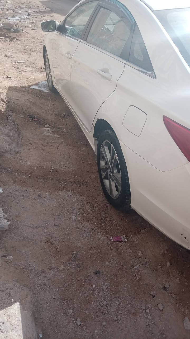 السلام عليكم
سوناتا خليجي 2011 

مكاينه دوش سياره مكفولة بيهه طخات بسيطه شوف العين رقم بصره تحويل مباشر 

العنوان البصرة الزبير 

السعر ١١٥ وبيهه مجال
رقم الهاتف ***********
***********
