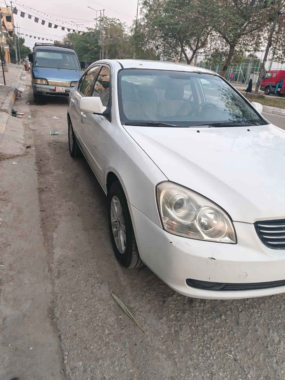 السلام عليكم كيا أوبتما 2008 وارد أمريكي حادثه  طار عليه البنيد ونشلع الصبغ وقليل رصعات بطرف القماره السعر 90 وبيه مجال قليل رقم الموبايل *********** مكان السيارة كربلاء تريد تحويل تريد وكاله
