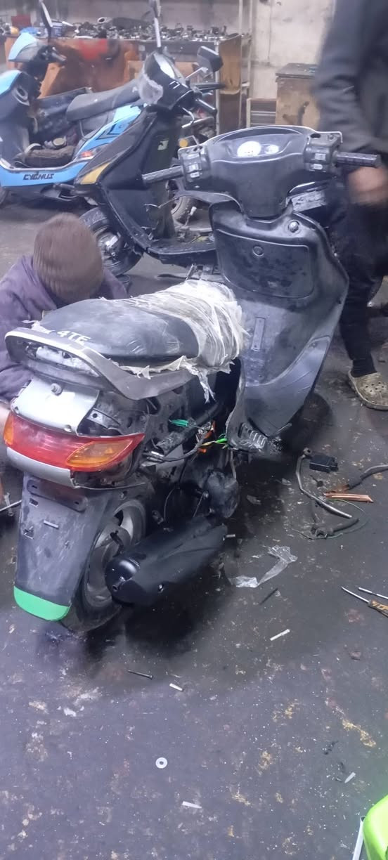 سلام عليكم فراشه للبيع مفتوحه طافيه زنجيل مال مكينه نكطع وكلشي مابيها عوزها نواقص جوزه وباتري وزنجيل مال مكينه دراجه نشيطه معدل فول ابيع طافيه150


**إذا كنت صاحب هذا الإعلان وتريد حذفه لأي سبب، رجاءا أرسل رسالة إلى الدعم الفني**