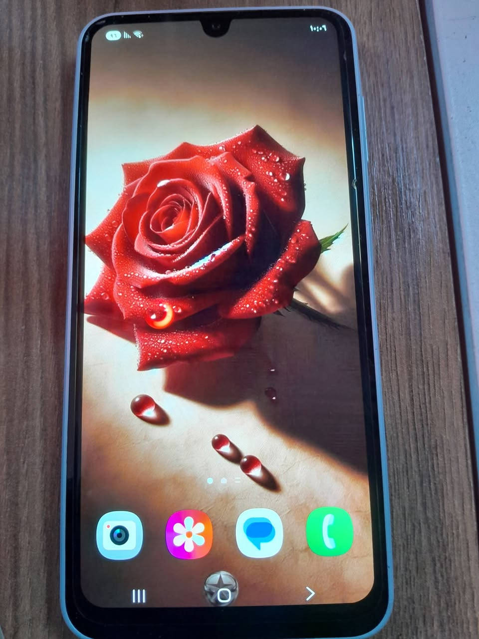 السلام عليكم شباب جهاز سامسوك اي 16جهاز مكفول كفاله عامه جهاز مال جناي 
جهاز مادخل تصليح 
ذاكره 128
بطاريه 5000
بصمه صفح 
السعر 150قفل 
العنوان كربلاء باب طوريج 
الرقم ***********
موجود واتساب
