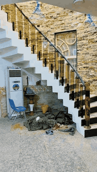 منشور بسيط وجذاب تقدر تنزله مثلاً بالفيس:

📣 ابواب تركية 🔥 ومحجرات حديثة بأحدث التصاميم
خامة قوية وجودة عالية واسعار تنافسية 💪
التركيب والدفع بعد الفحص 👌

📞 اتصل بينا هسه واحجز موعدك:
***********
***********

🌟 شغل مضمون وذوق راقي ✨
