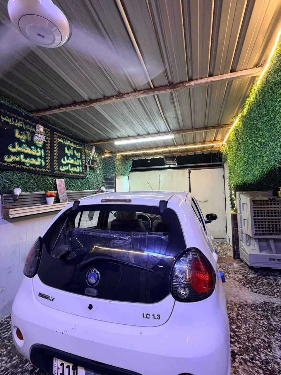 السلام عليكم..بانده2013 للبيع فقط
السياره خير من الله ممتعوبه تبريد تدفئة شغالات 
كهربائيات شغاله لايتات جدد باتري جديد السياره متصرف عليه دينار رقم بغداد تحويل شوكت متريد معروضه 54 وبيه مجال للاستفسار *********** مكان السيارة الدورة
