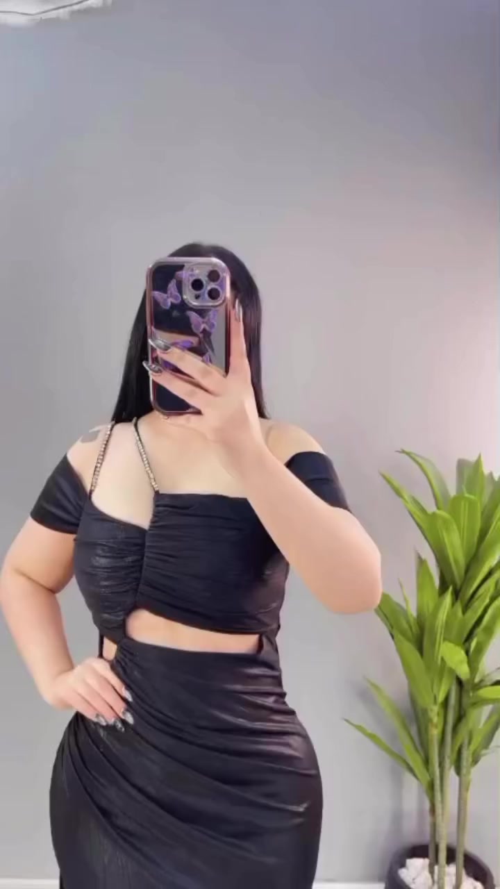 نوع القماش: خامة كوالتي درجة أول .
القياسات المتوفرة: 38 | 40 | 42.
المناسبة: فستان سهرة / حفلات.
(40)


**إذا كنت صاحب هذا الإعلان وتريد حذفه لأي سبب، رجاءا أرسل رسالة إلى الدعم الفني**