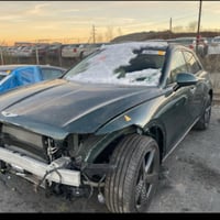 Gv70 v6 2024 ماشية ١٥ لون زيتوني صبغ شبر بالبنيد فقط  ايرباك دركة  رقم...