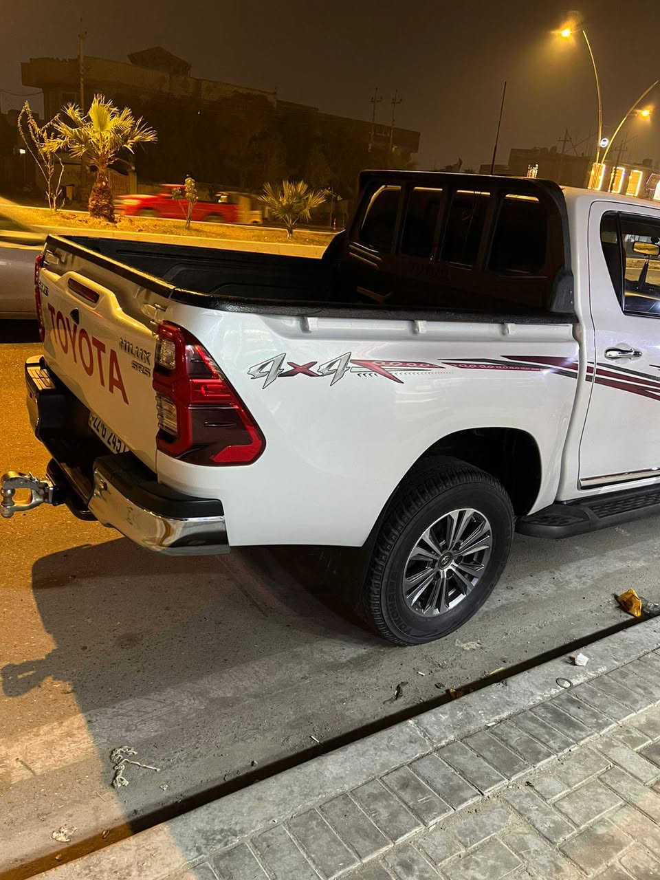 فور ويل ٢٠٢٤ ماشي ٤٠ بانزين سعودي سياره كفاله من شخط سياره كارتون رقم اربيل تريد وكاله تريد تحويل مكان سياره بصره ياسين خريبط سعر ٣٧٥ وبيهه مجال  وذا تريد خط بشريكه موجود ***********
