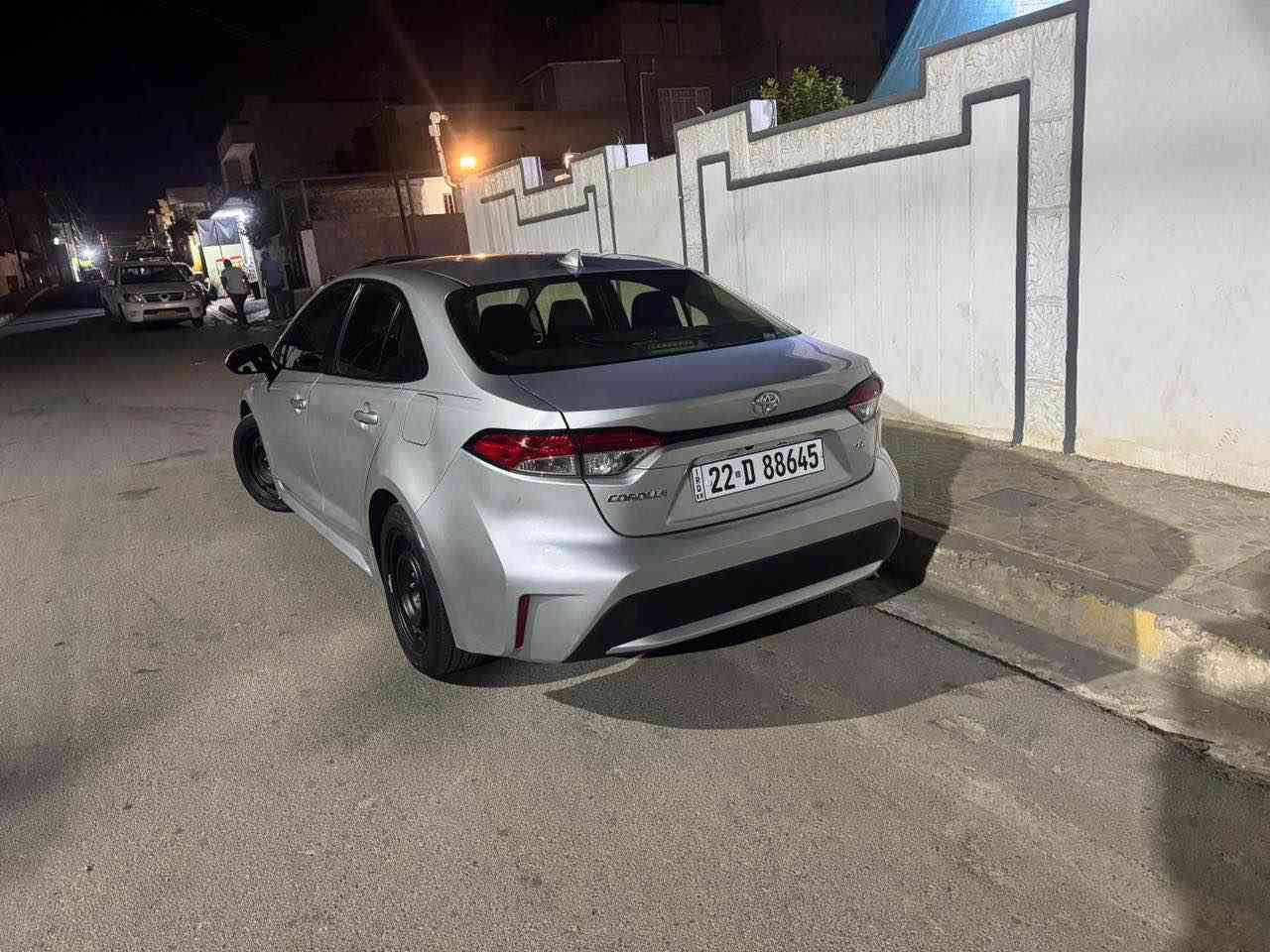 سلام عليكم كورلا 2021 مواصفات Le سياره مابيها اى نقص  مكينه كير كله بشرط بطاقه بانزين موجود سنويه جديده صور ضربه مخلى بلمنشور  السعر 143 بى مجال رقم موبايل *********** الرمادي, الأنبار
