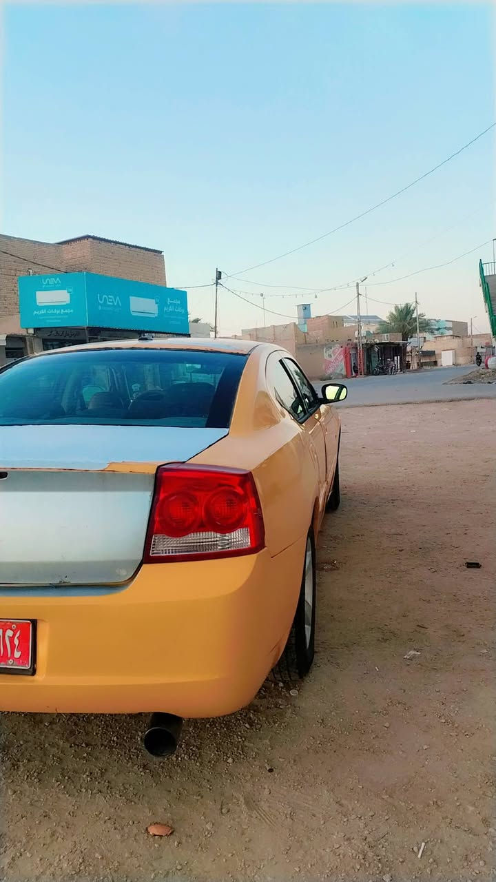 *********** 
سلام عليكم جارجر ١٠ اصولي جهازة بس المكينة اشوية تنقص السيارة اصولية بس راعيهة ماموجود ابيع كومت حديد مناسبة ٣٥ وبيهة مجال مكان السيارة دوانية قضاء الشنافية
