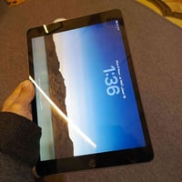 آيباد ٩ • ذاكره ٦٤ • موصل يارمجه