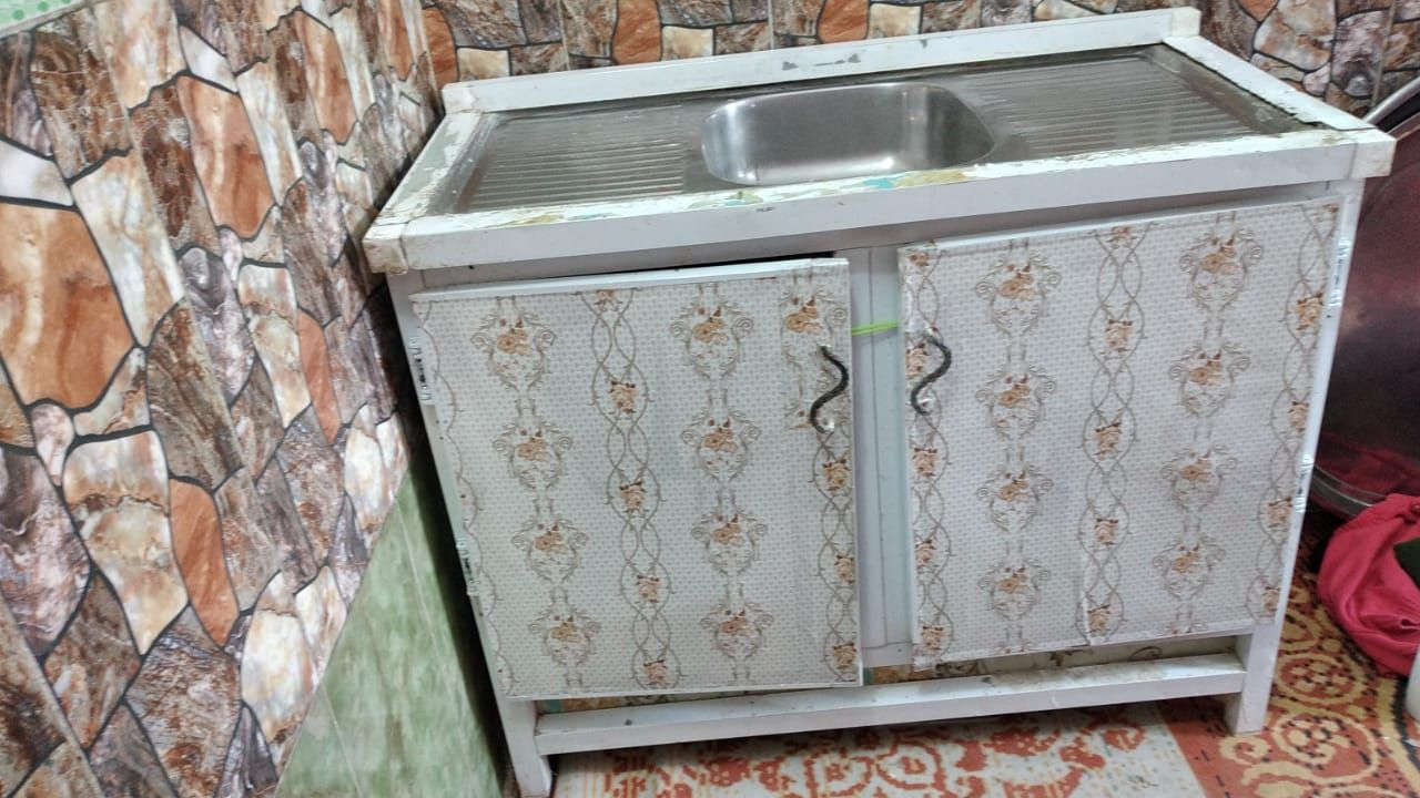 كاونتر سنك وتعليك مترين..... وسنك متر للبيع مكانهن الكرنه......


**إذا كنت صاحب هذا الإعلان وتريد حذفه لأي سبب، رجاءا أرسل رسالة إلى الدعم الفني**