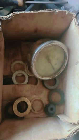 سلام عليكم 
عندي هاي الضاغطه للبيع شغاله وكامله عوزه بس چبنه 
سعره ب350الف وبيه مجال مكاني دوانيه قضاء الشاميه 
***********
