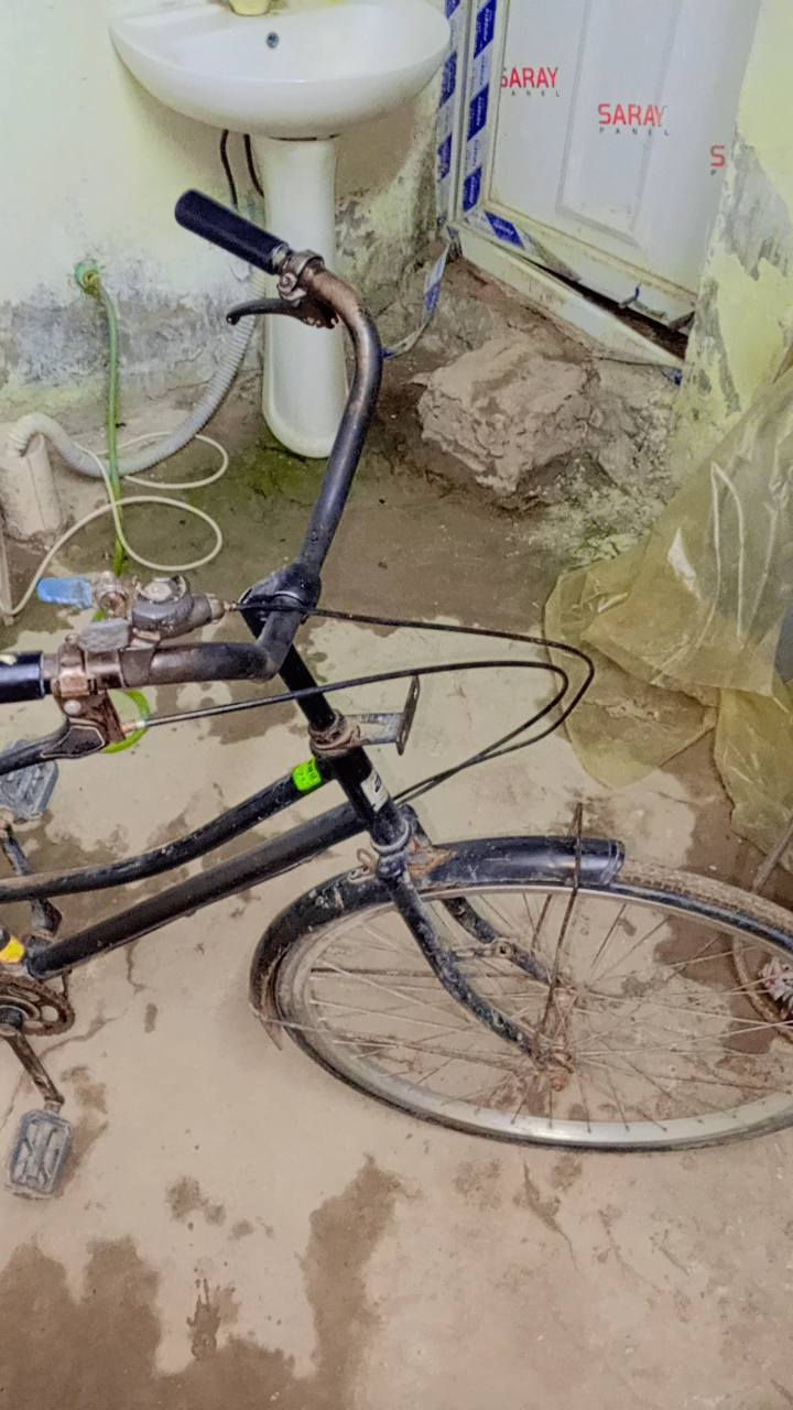 السلام وعليكم 👋 باسكل بناتي. حجم 26😮 وكير بي شغال 3 نمره + ويا سله تتخله صفح+ ويا جرس 🔔قوي. السعر $ 40 وبي مجال حك الجيه 👤


**إذا كنت صاحب هذا الإعلان وتريد حذفه لأي سبب، رجاءا أرسل رسالة إلى الدعم الفني**