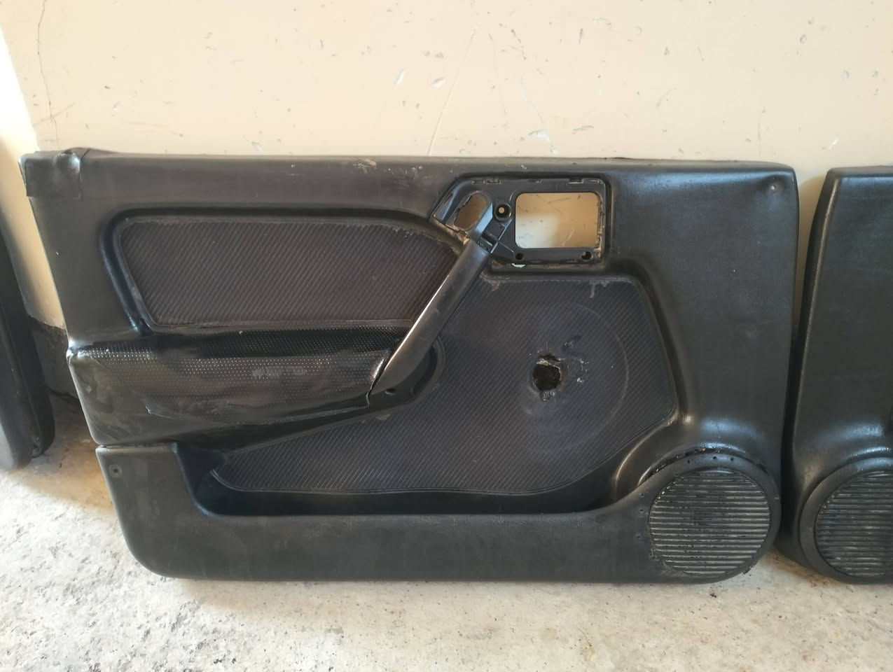 بطاين فكتره للبيع طخمين اسواد مكاني موصل الايسر استفسار ***********
