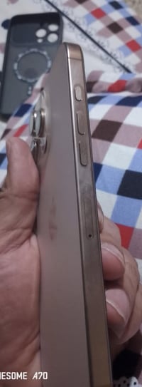 ايفون16 برو ماكس ذاكره 256  بطاريه 90  ملحقاته كامله  نظافة 100/\100  ...