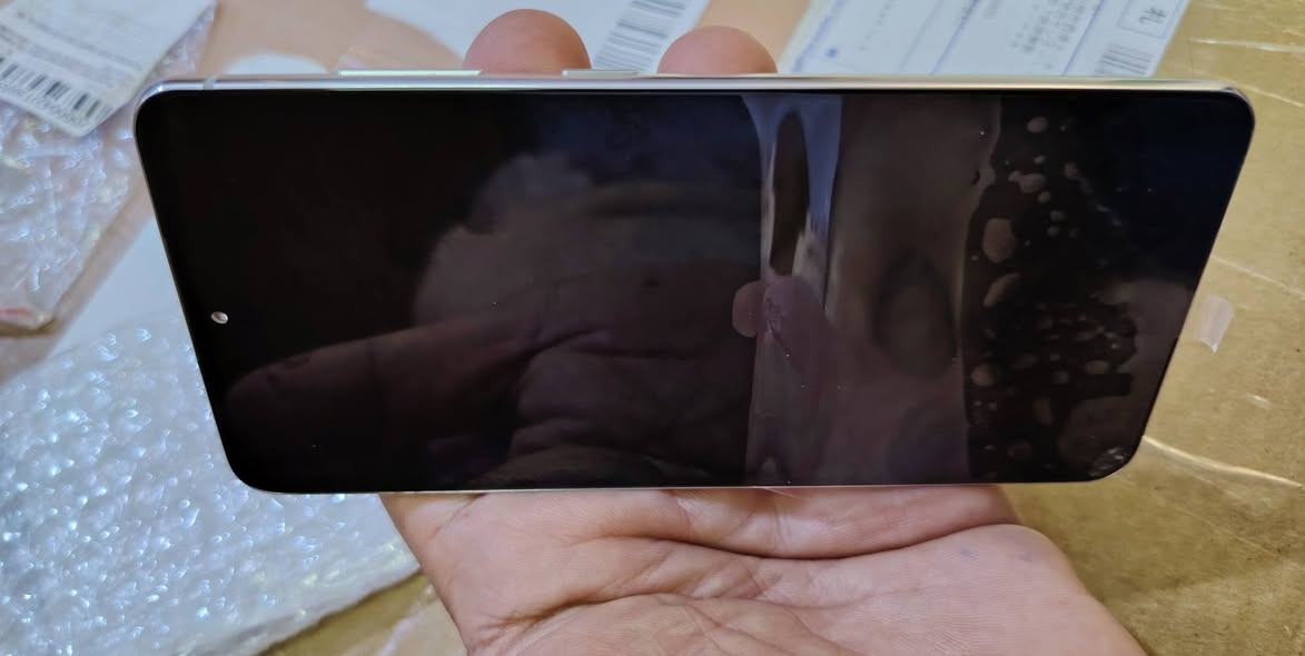 شاشة موبايل مع شاصي
Samsung Galaxy S20
80الف


**إذا كنت صاحب هذا الإعلان وتريد حذفه لأي سبب، رجاءا أرسل رسالة إلى الدعم الفني**