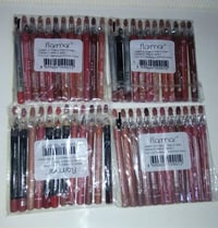 تعزيله • محل كوزمتك • للبيع