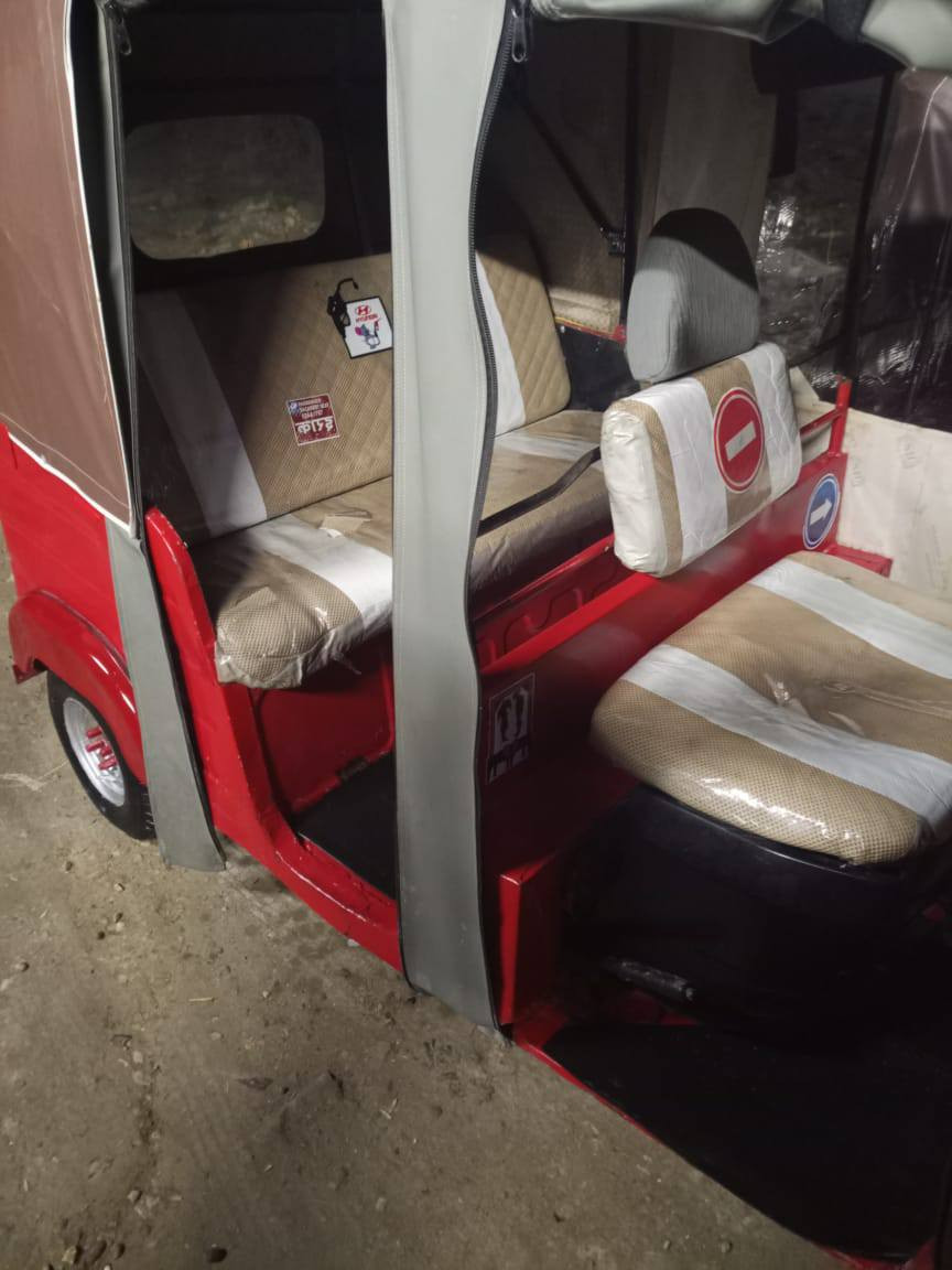 سلام عليكم تكتك لبيع موديل 17وراق مصبوغه جماليه  تكتك كامله ربع ما تصرف عليهه كله جديد مكاني بابل الحمزة الغربي السعر 3600 وبيهه مجال بصيط رقم راعيهه مكلف بل نشر ***********  خابره وبيك خير ودلل ما متواجد خاص
