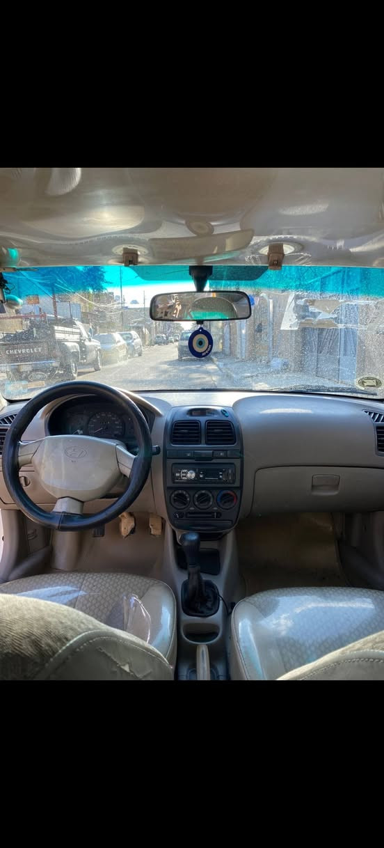 سلام عليكم فيرنه موديل 15 سياره خير من الله كامله كله بس مكينه بيه تنقيص قليل معيوده سياره السعر 77 بيه مجال ابيع بدون عراض اذا تريد وياغراض حسب تفاق رقم ***********
