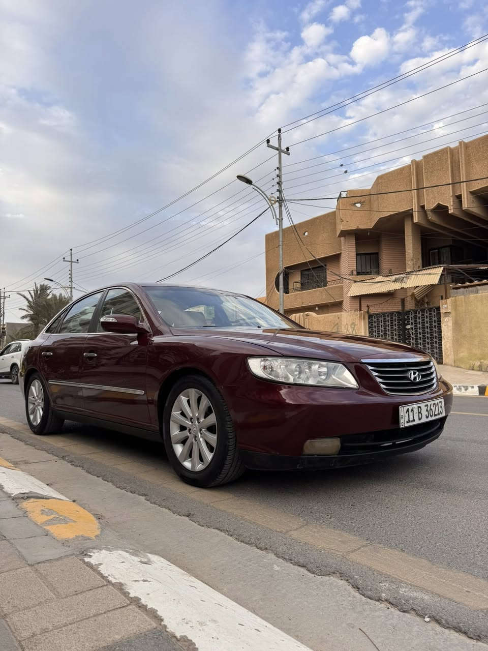 سلام عليكم
هيونداي أزيرا ٢٠٠٩السياره نظيفه جدأ كتلوكات الشركة بيها صبغتها حزام فرن درجة أولى بسبب شخوط وجراد بيها طخه بسيطه الجاملغ الأمامي الأيمن كولشي موضح بالفيديو افتحه واسمع تفاصيلها كامل 
سياره صافيه وخير من الله صدر امامي خلفي رقم بغداد انكليزي 
حجم المكينه 6 سلندر داخل جلد+تحكمات كهربائيةكروز سرعة
٥ويل كب بلادي تخم تاير جديد + صدر جديد
مري جانبيه قلابه عند الرجوع اشاره مري جانبيه بردة خلفيه سماعات انفنتي دمام خلفي بلادي تبريد قطعتين كير اوتو تحكم ستيرن جهتين مثبت سرعة cruise control سستم نيكل بلاد دوسات نيكل Azera بلاد بلوتوث + 3 مخارج USB نطام مانع انزلاق Abs
اخوان السياره جديده وما بيها اي نقص 
مكانها الفلوجة 
السعر 97
***********
***********
