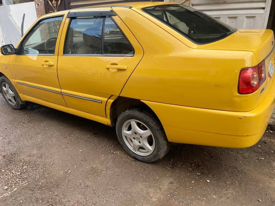 السلام عليكم سياره شيري كوين موديل 11(صفره) محوره كير اتوماتيك ومكينه كورلا صدر خلفي وامامي جديد كرهبايات كله شغاله مصفره غرامات وهىيه السعر 30 مكاني الأمين رقمي (***********)
