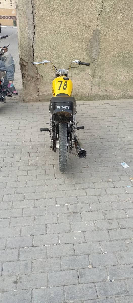 اربعه كير السعر 300 $ 0788 956 7656
