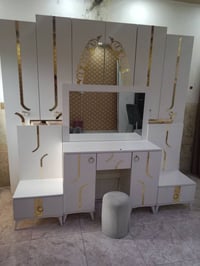 غرفه نوم 6 قطع للبيع مع شد ونقل ودوشك سعر 450 للتواصل 07517122334