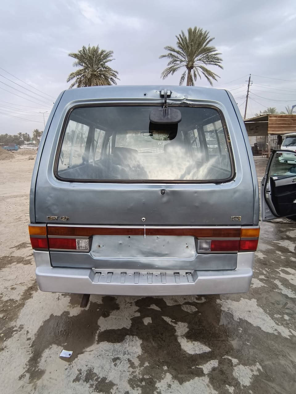 كيا بستا 
سلام عليكم كيا بستا 1993 رقم بغداد أجرة لل28 تحويل ثاني يوم بدون وكالة تريد مكاتبه ماكو أشكال سيارة بلادية رش جمالية مكينة تجفيت جديد بم جديد كهربائيات جديدة دوشمة جديدة نقص صدر وباور ستيرن سعر 45 وبيها مجال مكان أبي غريب 
للاستفسار *********** 
كورك ***********
