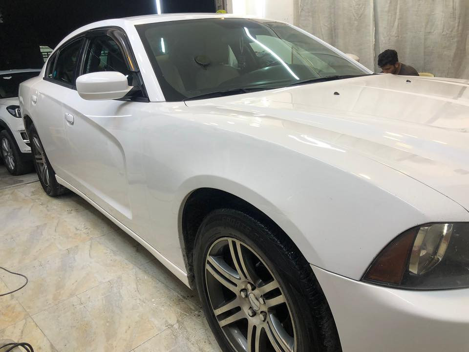 السلام عليكم للبيع موديل14اصل كندي مكفول بالعراق صار بيها صبغ باب وجاملغ خلفي اثر شخط بدون فتح بجم كبس مابيها اي قطعه مفتوحه او امبدله السعر 145بغداد ***********
