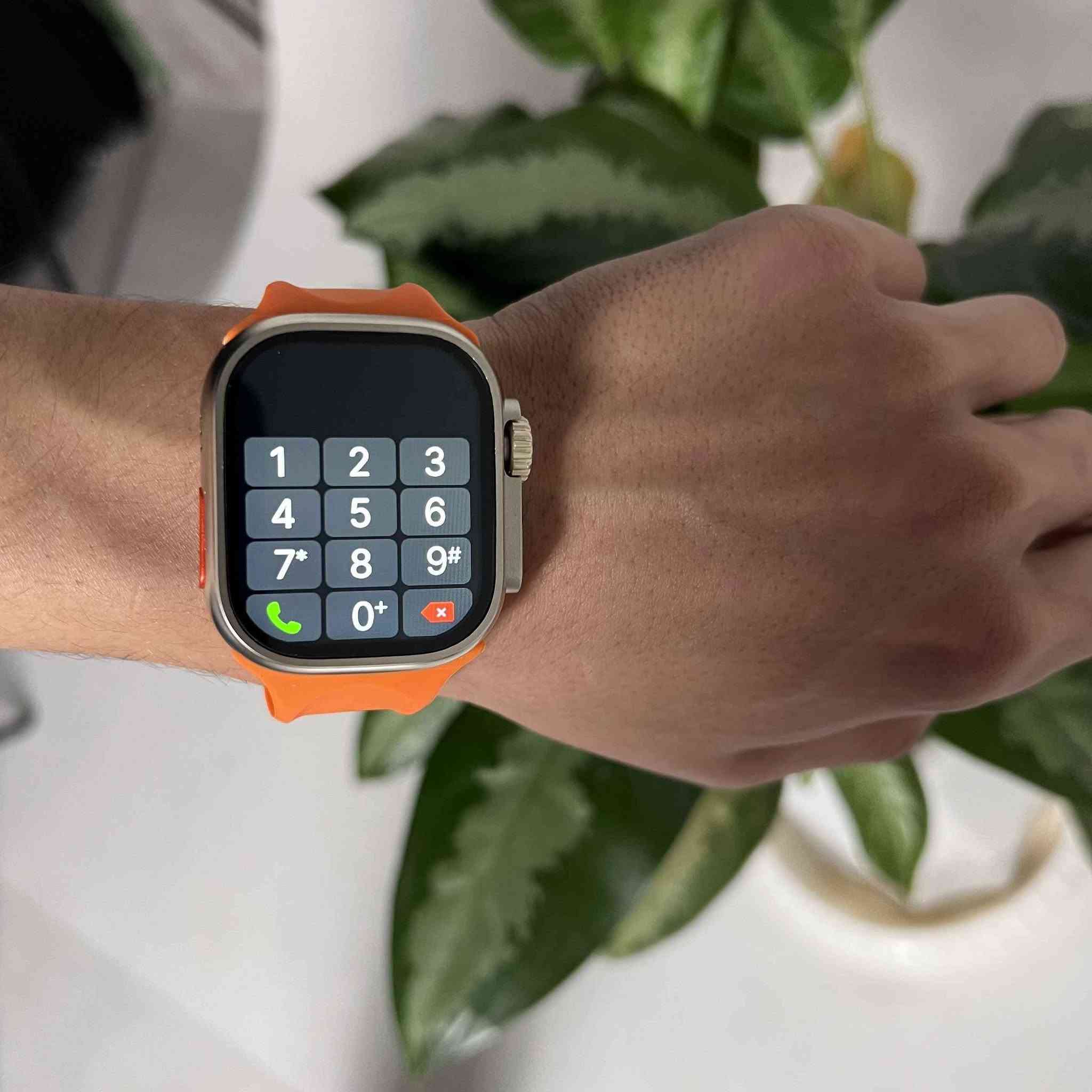 باكج ROOK-460 الذكية – ساعة WATCH 10 + سماعة رأس لاسلكية + سماعات أذن بلوتوث

الساعة الذكية:
 • الشاشة: 2.09 إنش
 • المقاس: 49MM
 • التطبيق: FitPro
 • التوافق: Android 5.0 أو أحدث / iOS 9.0 أو أحدث
 • البلوتوث: 4.0
 • لغة التطبيق: تدعم لغات متعددة

سماعات الأذن TWS:
 • إصدار البلوتوث: V5.3 + EDR (جهتين)
 • وضع البلوتوث: A2DP / HFP / HSP / AVRCP
 • التردد: 2.4GHz
 • مدى البلوتوث: 15–25 متر
 • بطارية السماعة الواحدة: 30mAh ليثيوم قابلة لإعادة الشحن
 • وقت تشغيل الموسيقى: حوالي 2–3 ساعات
 • وقت المكالمات: حوالي 4 ساعات
 • وقت الاستعداد: حتى 6 ساعات
 • سعة بطارية علبة الشحن: 300mAh
 • وقت شحن العلبة: حوالي 1 ساعة
 • جهد الشحن: 5V بغداد, العراق


**إذا كنت صاحب هذا الإعلان وتريد حذفه لأي سبب، رجاءا أرسل رسالة إلى الدعم الفني**