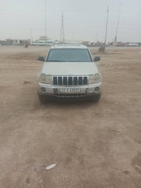 جيب شيروكي 2006. بسمي مكينه وكير وتبريد وتخم تاير كله جديد. سعر 75 هات...