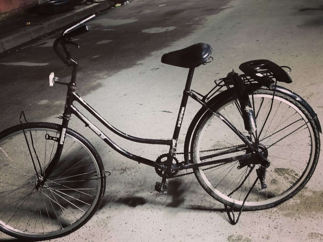 السلام عليكم
بايسكل عبد الحليم حجم 26 لشه مرغوبه كبس 

والباقي كلو مختم هوا وغراضو كامل اصطاب خلفي وقدام شغالات 

موديل 2015 

السعر 60 وبي مجال قليل 
المكان حي فلسطين 95


**إذا كنت صاحب هذا الإعلان وتريد حذفه لأي سبب، رجاءا أرسل رسالة إلى الدعم الفني**