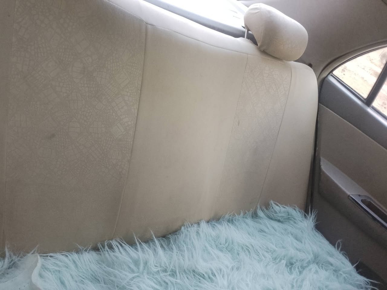 بي وايدي جي 3كوم حديد السيارة شغاله بصمه عن بعد بس ما احب اتفاشل بيهه نواقص وكلشي  ماعرف بيهه سياره بسمي تحويل ثاني يوم بغداد مدينة الصدر الحبيبيه خلف صيطره وليد ابو الكص لاستكشفات 30قفل ***********
