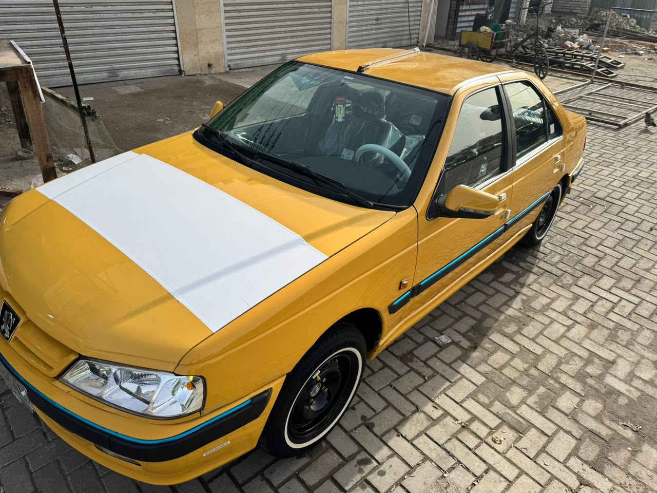 سلام عليكم بيجو بارص 2015سيارة جاهزة كل نقص ماكو

رقم بغداد نكليزي تحويل قبل سبوع مصفرة هية وغرامة 

كير مكينة صدر تبريد تخم تاير خط ابيض كلة مكفول 

مكفولة من ضربة وصبغ فقط بنيد مبدل وموجود القديم

السعر 53بيهة مجال مكاني بغداد ‏‪***********‬‏
