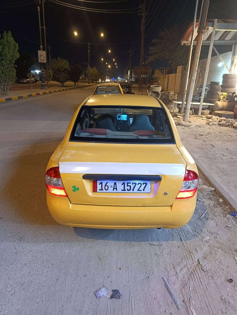 السلام عليكم طيبه مديل ١٥ بيها ضربه الجاملغ لامامي جيه السايق كير مكينه جدد صدر جديد دايمنو باتري سلف نوزلات بلكات ادامه  كله جديد  تخم تاير جديد  شاد عليهه منظومه غاز جديده  دوشمه وشاشه كامره خلفيه
  غرفتهه جديده 
رقم دولي السياره  حلوه مال جناي  
السعر 37وبيها مجال حك الجيه 
 مكاني ديوانيه ***********
