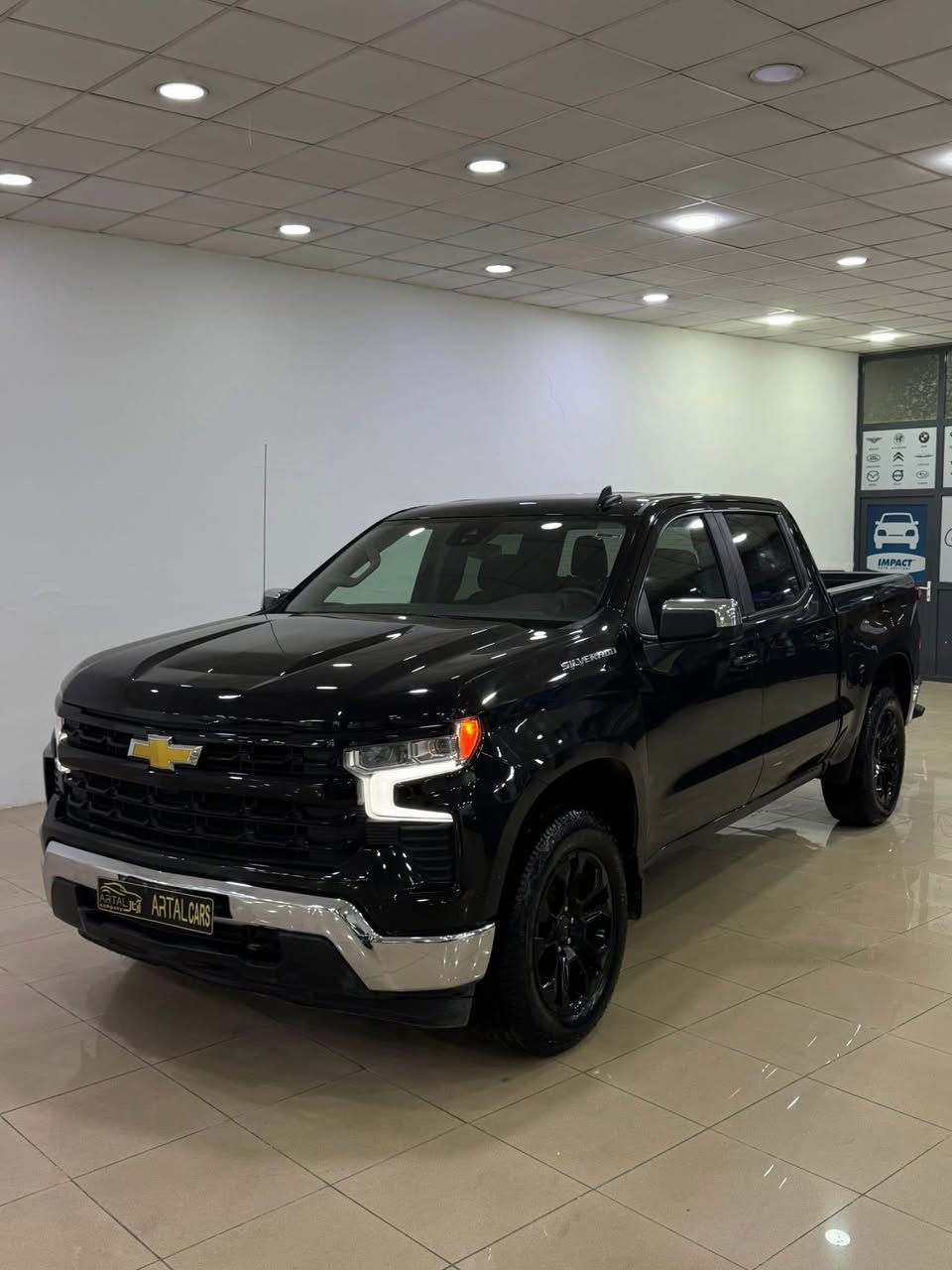 سلفرادۆ
مۆدیل 2024 
مواسەفات LT
ماوەی ڕۆشتن 5000مایل
درگا و جەمەلخ بۆیاخ دوو پەرجە کلیری ئەمریکا
ئیرباگ بەس شان بیلادی دانراوە 
نرخی 260$$
ژمارەی پەیوەندی 
***********
***********
