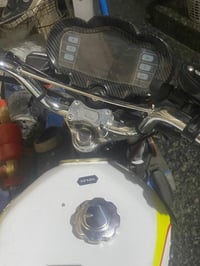 ياالله السلام عليكم دارجه يراني محرك ٢٠٠٠ دراجة جديد ٥كير العنوان بغدا...